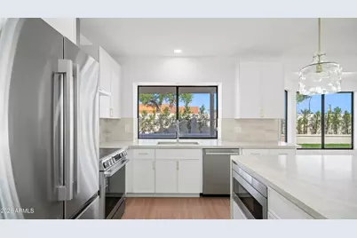 9591 S Palm Drive, Tempe, AZ 85284 - Photo 8