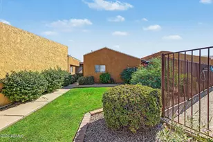 1864 E Kirkland Ln, Tempe, AZ 85281 - Photo 26