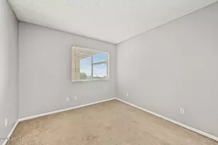 1864 E Kirkland Ln, Tempe, AZ 85281 - Photo 18