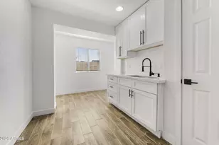 1757 W Sunland Ave, Phoenix, AZ 85041 - Photo 24