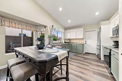 6401 W Irma Lane, Glendale, AZ 85308 - Photo 2