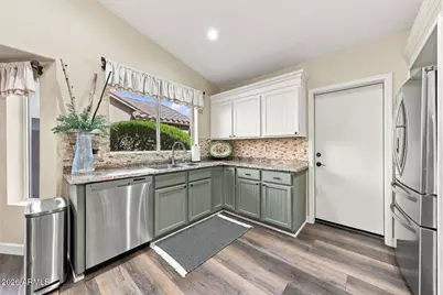 6401 W Irma Lane, Glendale, AZ 85308 - Photo 4