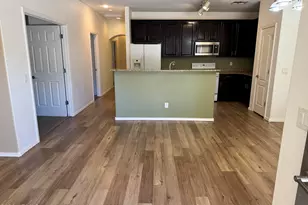3728 E Kerry Ln, Phoenix, AZ 85050 - Photo 2