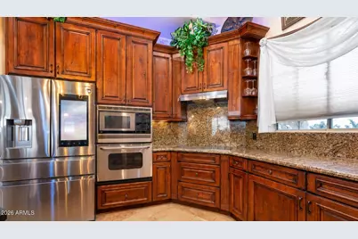 18425 W Santa Irene Drive, Goodyear, AZ 85338 - Photo 20