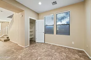 2033 S Colt Dr, Gilbert, AZ 85295 - Photo 14