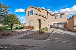 2033 S Colt Dr, Gilbert, AZ 85295 - Photo 1
