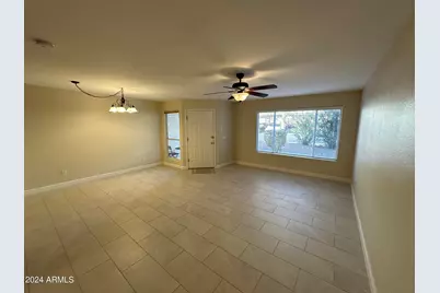 4805 E Kachina Trail #9, Phoenix, AZ 85044 - Photo 6