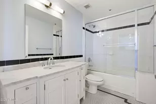 114 W Adams St, Phoenix, AZ 85003 - Photo 10
