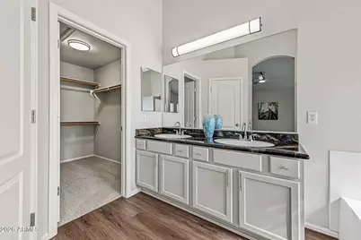 8729 E Onza Avenue, Mesa, AZ 85212 - Photo 16