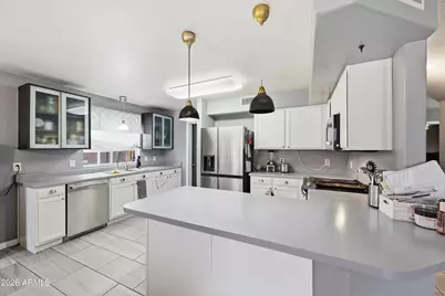 7129 W Palmaire Avenue, Glendale, AZ 85303 - Photo 8