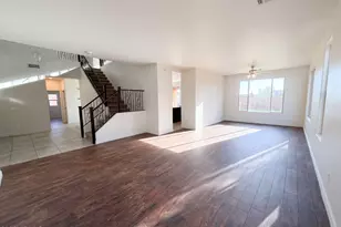 7906 S Cider Ln, Gilbert, AZ 85298 - Photo 6