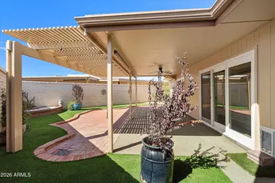 10461 W Hutton Drive, Sun City, AZ 85351 - Photo 22