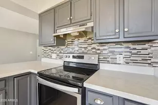 2002 W Bluefield Ave, Phoenix, AZ 85023 - Photo 16