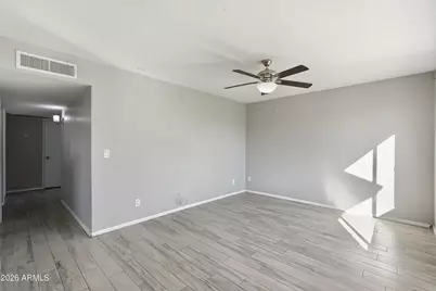 2002 W Bluefield Avenue, Phoenix, AZ 85023 - Photo 8