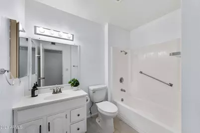 10339 W Prairie Hills Circle, Sun City, AZ 85351 - Photo 32