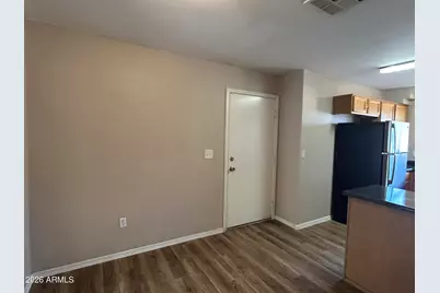 7223 S 3rd Avenue, Phoenix, AZ 85041 - Photo 10