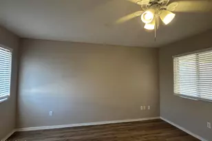 7223 S 3rd Ave, Phoenix, AZ 85041 - Photo 12