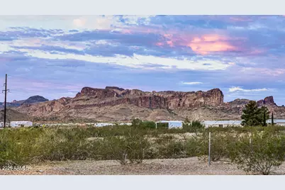1097 S Egar Road, Golden Valley, AZ 86413 - Photo 30