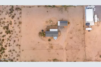 1097 S Egar Road, Golden Valley, AZ 86413 - Photo 26