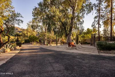 10001 E Pinnacle Peak Road, Scottsdale, AZ 85255 - Photo 16