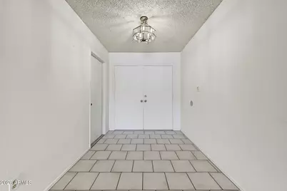 1713 W Dixon Circle, Mesa, AZ 85201 - Photo 2