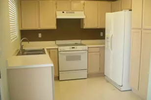 17407 N 28th Ave, Phoenix, AZ 85053 - Photo 8