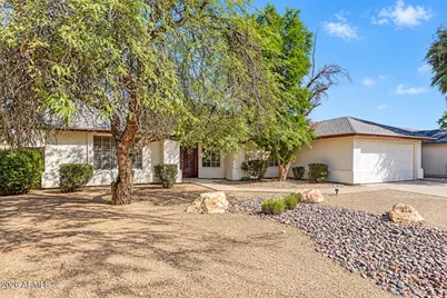 1942 W Highland Street, Chandler, AZ 85224 - Photo 2