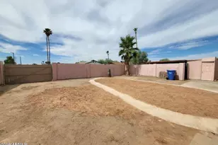 3401 W St Moritz Ln, Phoenix, AZ 85053 - Photo 24