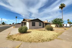 3401 W St Moritz Ln, Phoenix, AZ 85053 - Photo 4