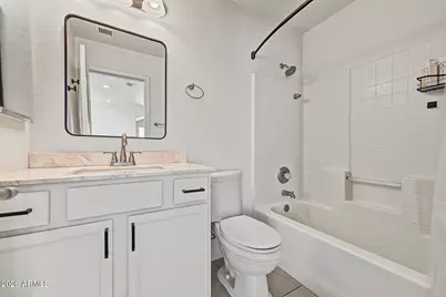 22412 N 20th Place, Phoenix, AZ 85024 - Photo 18