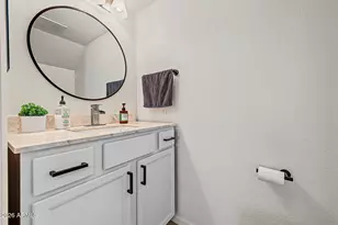 22412 N 20th Pl, Phoenix, AZ 85024 - Photo 10