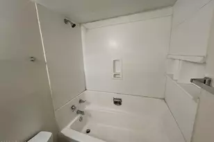 6320 W Monte Vista Rd, Phoenix, AZ 85035 - Photo 18