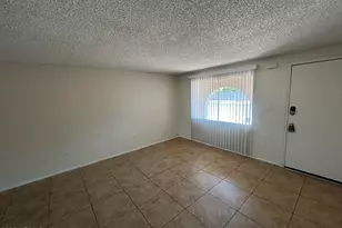 6320 W Monte Vista Rd, Phoenix, AZ 85035 - Photo 4