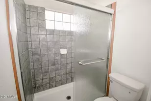 2702 E Aster Dr, Phoenix, AZ 85032 - Photo 8