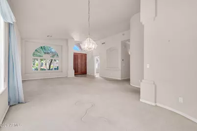 6241 N 4th Drive, Phoenix, AZ 85013 - Photo 8