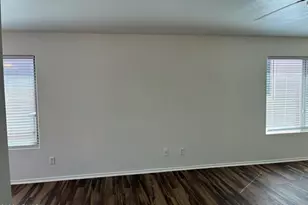 3136 W Alta Vista Rd, Phoenix, AZ 85041 - Photo 8
