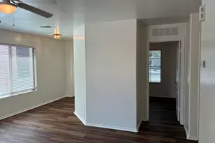 3136 W Alta Vista Rd, Phoenix, AZ 85041 - Photo 10