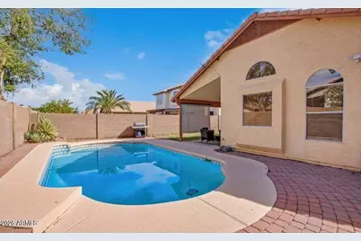 7942 W Kimberly Way, Glendale, AZ 85308 - Photo 18
