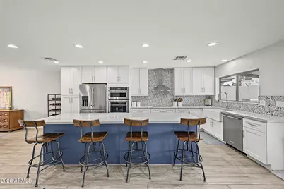 8320 N 85th Place, Scottsdale, AZ 85258 - Photo 2