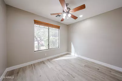 11920 W Cypress Street, Avondale, AZ 85392 - Photo 6