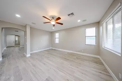 11920 W Cypress Street, Avondale, AZ 85392 - Photo 14