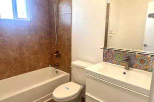 706 E Whitton Ave, Phoenix, AZ 85014 - Photo 18