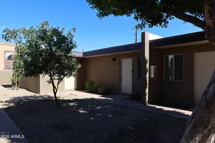 320 N 52nd St, Phoenix, AZ 85008 - Photo 10