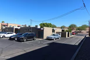 320 N 52nd St, Phoenix, AZ 85008 - Photo 4