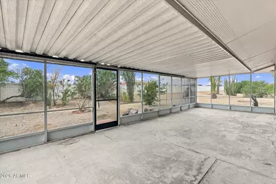 10630 W Carob Drive, Sun City, AZ 85373 - Photo 16