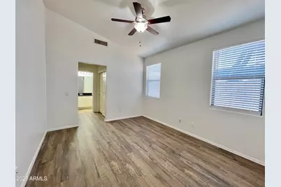 1425 S Lindsay Road #5, Mesa, AZ 85204 - Photo 10