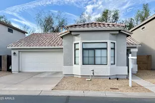 1425 S Lindsay Rd, Mesa, AZ 85204 - Photo 2