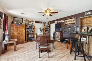 301 E Helena Dr, Phoenix, AZ 85022 - Photo 16