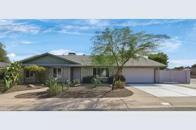 301 E Helena Drive, Phoenix, AZ 85022 - Photo 1