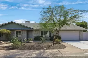 301 E Helena Dr, Phoenix, AZ 85022 - Photo 1
